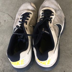 Nike Shoes - Nike Nike Shoes - Nike